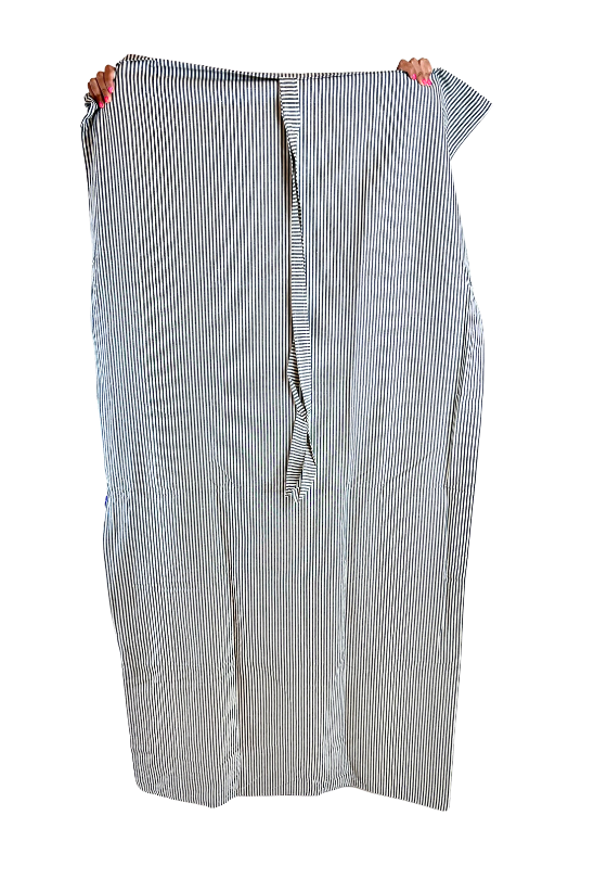 Throwbed Cover in Toulouse Blue with Vertical Stripes
