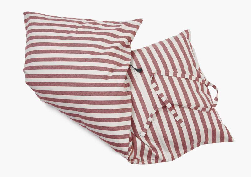 ARCHIVE:  Sur La Mer Throwbed In Red Wide | Hedgehouse