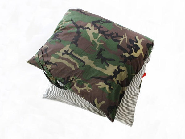 Throwbed in Camo & Toulouse Blue