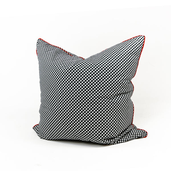 26" x 26" in Gingham Bias & Red Pipe
