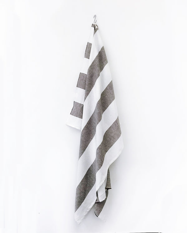 Harbour Island Chocolate Linen Beach Towel | Hedgehouse