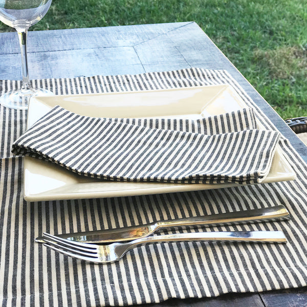 Toulouse Placemat in Blue | Hedgehouse